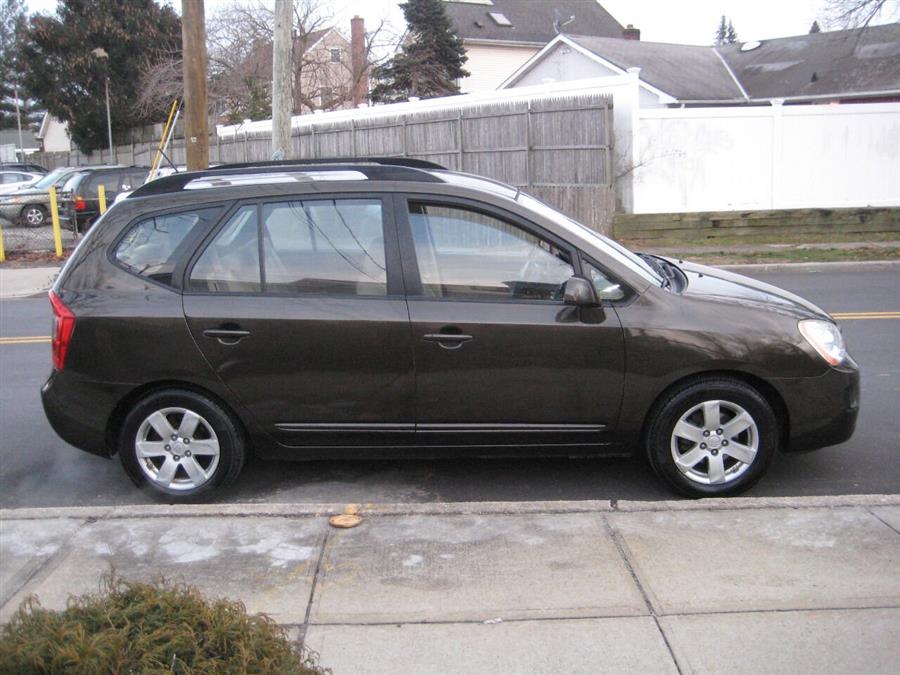 2009 Kia Rondo LX Crossover 4dr 4A, available for sale in Massapequa, New York | Rite Choice Auto Inc.. Massapequa, New York 2009 Kia Rondo LX Crossover 4dr 4A, available for sale in Massapequa, New York | Rite Choice Auto Inc.. Massapequa, New York