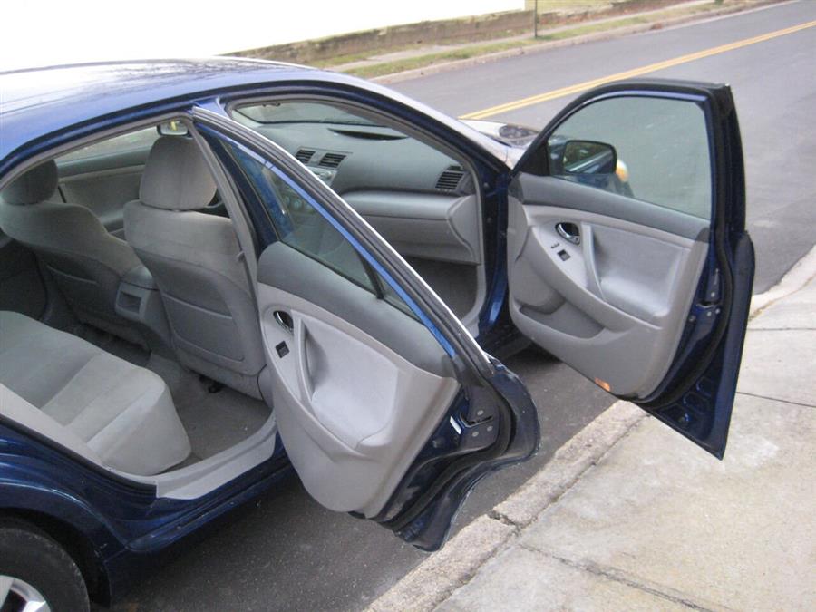 2009 Toyota Camry LE 4dr Sedan 5A, available for sale in Massapequa, New York | Rite Choice Auto Inc.. Massapequa, New York 2009 Toyota Camry LE 4dr Sedan 5A, available for sale in Massapequa, New York | Rite Choice Auto Inc.. Massapequa, New York