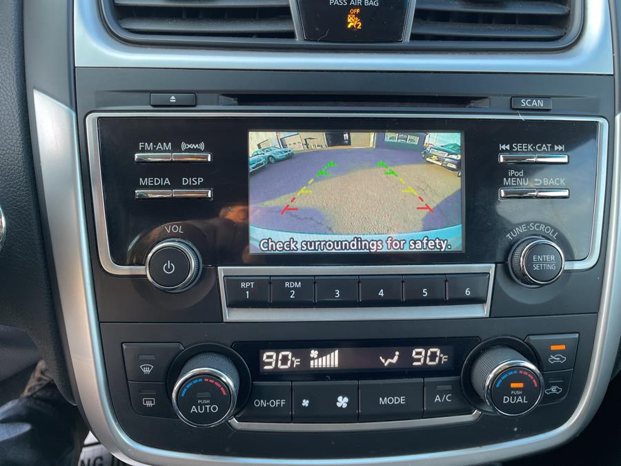 2017 Nissan Altima 2017.5 2.5 Sv Sedan, available for sale in West Hartford, Connecticut | Auto Store. West Hartford, Connecticut 2017 Nissan Altima 2017.5 2.5 Sv Sedan, available for sale in West Hartford, Connecticut | Auto Store. West Hartford, Connecticut