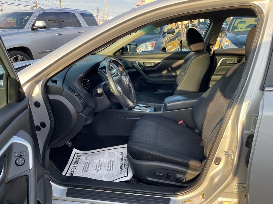 2017 Nissan Altima 2017.5 2.5 Sv Sedan, available for sale in West Hartford, Connecticut | Auto Store. West Hartford, Connecticut 2017 Nissan Altima 2017.5 2.5 Sv Sedan, available for sale in West Hartford, Connecticut | Auto Store. West Hartford, Connecticut