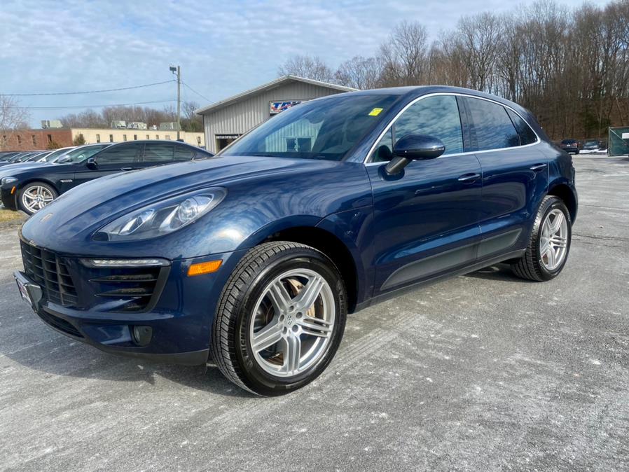 2015 Porsche Macan AWD 4dr S, available for sale in Berlin, Connecticut | Tru Auto Mall. Berlin, Connecticut