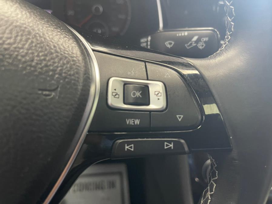 Used Volkswagen Jetta R-Line Auto w/SULEV 2019 | Power Motors East. Massapequa Park, New York Used Volkswagen Jetta R-Line Auto w/SULEV 2019 | Power Motors East. Massapequa Park, New York