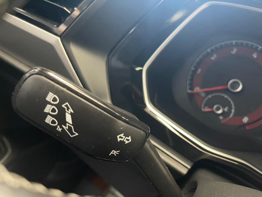 Used Volkswagen Jetta R-Line Auto w/SULEV 2019 | Power Motors East. Massapequa Park, New York Used Volkswagen Jetta R-Line Auto w/SULEV 2019 | Power Motors East. Massapequa Park, New York