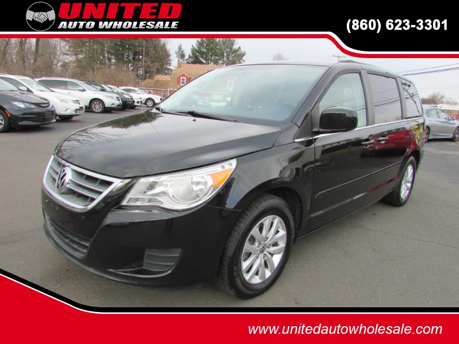 2012 Volkswagen Routan 4dr Wgn SE, available for sale in East Windsor, Connecticut | United Auto Sales of E Windsor, Inc. East Windsor, Connecticut
