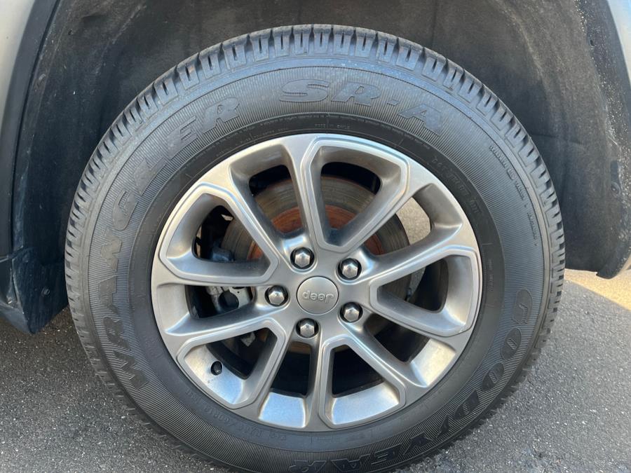 2015 Jeep Grand Cherokee 4WD 4dr Limited, available for sale in Elmont, New York | Sunrise of Elmont. Elmont, New York 2015 Jeep Grand Cherokee 4WD 4dr Limited, available for sale in Elmont, New York | Sunrise of Elmont. Elmont, New York