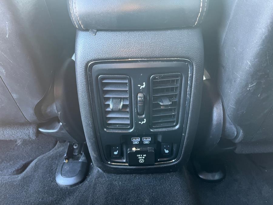2015 Jeep Grand Cherokee 4WD 4dr Limited, available for sale in Elmont, New York | Sunrise of Elmont. Elmont, New York 2015 Jeep Grand Cherokee 4WD 4dr Limited, available for sale in Elmont, New York | Sunrise of Elmont. Elmont, New York