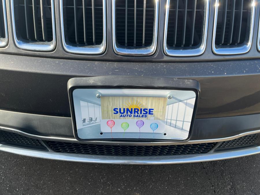 2015 Jeep Grand Cherokee 4WD 4dr Limited, available for sale in Elmont, New York | Sunrise of Elmont. Elmont, New York 2015 Jeep Grand Cherokee 4WD 4dr Limited, available for sale in Elmont, New York | Sunrise of Elmont. Elmont, New York