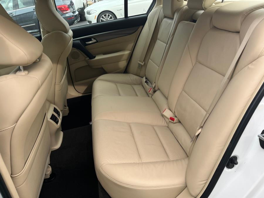 2014 Acura TL Tech 1 OWNER! CLEAN CARFAX! LOW MILES!, available for sale in Elmont, New York | Sunrise of Elmont. Elmont, New York 2014 Acura TL Tech 1 OWNER! CLEAN CARFAX! LOW MILES!, available for sale in Elmont, New York | Sunrise of Elmont. Elmont, New York