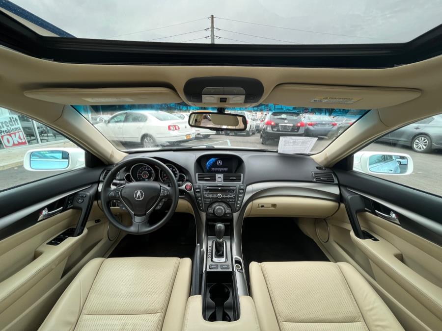 2014 Acura TL Tech 1 OWNER! CLEAN CARFAX! LOW MILES!, available for sale in Elmont, New York | Sunrise of Elmont. Elmont, New York 2014 Acura TL Tech 1 OWNER! CLEAN CARFAX! LOW MILES!, available for sale in Elmont, New York | Sunrise of Elmont. Elmont, New York
