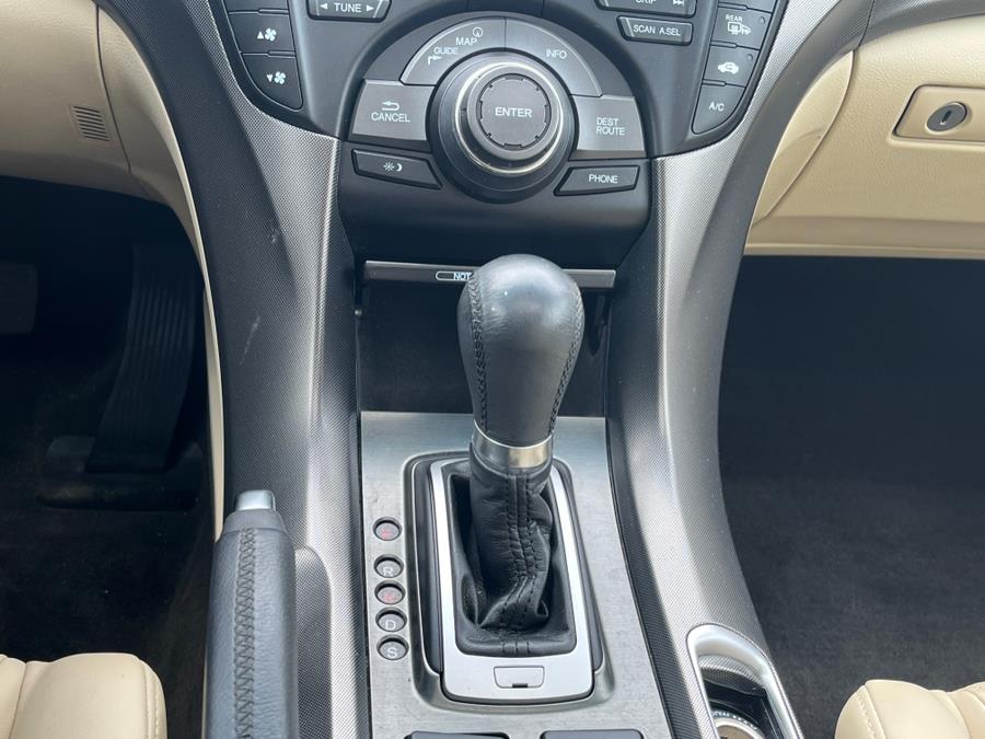 2014 Acura TL Tech 1 OWNER! CLEAN CARFAX! LOW MILES!, available for sale in Elmont, New York | Sunrise of Elmont. Elmont, New York 2014 Acura TL Tech 1 OWNER! CLEAN CARFAX! LOW MILES!, available for sale in Elmont, New York | Sunrise of Elmont. Elmont, New York
