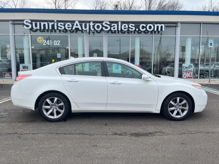 2014 Acura TL Tech 1 OWNER! CLEAN CARFAX! LOW MILES!, available for sale in Elmont, New York | Sunrise of Elmont. Elmont, New York 2014 Acura TL Tech 1 OWNER! CLEAN CARFAX! LOW MILES!, available for sale in Elmont, New York | Sunrise of Elmont. Elmont, New York