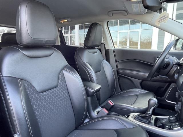 Used Jeep Compass Latitude 2019 | Blasius Federal Road. Brookfield, Connecticut Used Jeep Compass Latitude 2019 | Blasius Federal Road. Brookfield, Connecticut