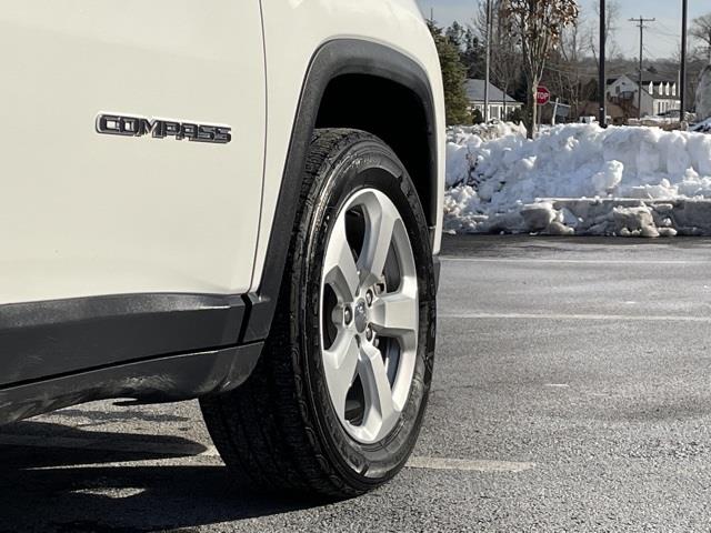 Used Jeep Compass Latitude 2019 | Blasius Federal Road. Brookfield, Connecticut Used Jeep Compass Latitude 2019 | Blasius Federal Road. Brookfield, Connecticut
