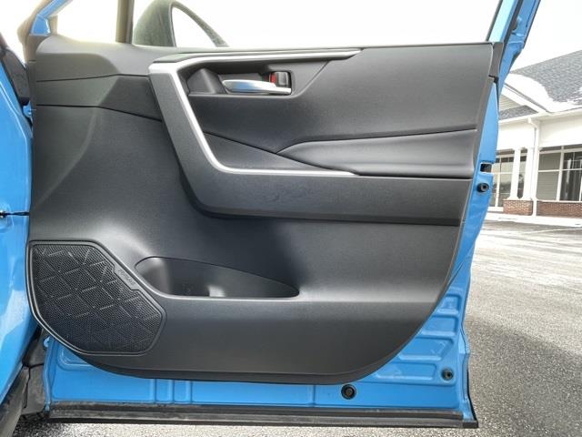 Used Toyota Rav4 XLE 2019 | Blasius of Danbury. Danbury, Connecticut Used Toyota Rav4 XLE 2019 | Blasius of Danbury. Danbury, Connecticut