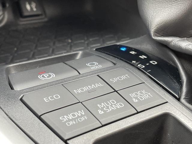Used Toyota Rav4 XLE 2019 | Blasius of Danbury. Danbury, Connecticut Used Toyota Rav4 XLE 2019 | Blasius of Danbury. Danbury, Connecticut