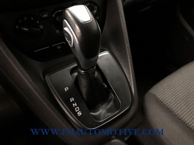 Used Ford Transit Connect 4dr Wgn LWB XL w/Rear Liftgate 2016 | J&M Automotive Sls&Svc LLC. Naugatuck, Connecticut Used Ford Transit Connect 4dr Wgn LWB XL w/Rear Liftgate 2016 | J&M Automotive Sls&Svc LLC. Naugatuck, Connecticut