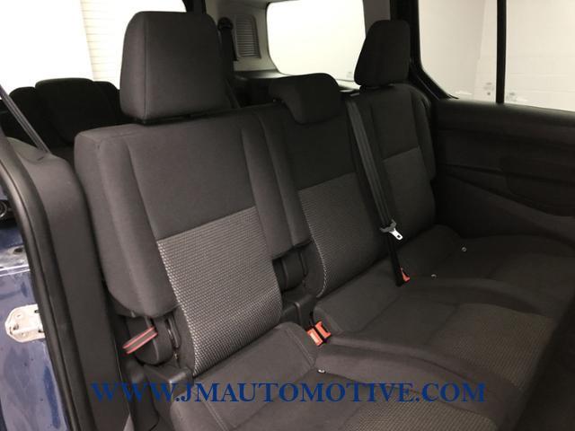 Used Ford Transit Connect 4dr Wgn LWB XL w/Rear Liftgate 2016 | J&M Automotive Sls&Svc LLC. Naugatuck, Connecticut Used Ford Transit Connect 4dr Wgn LWB XL w/Rear Liftgate 2016 | J&M Automotive Sls&Svc LLC. Naugatuck, Connecticut