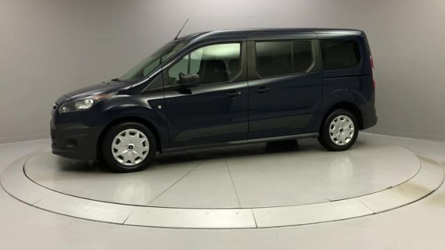Used Ford Transit Connect 4dr Wgn LWB XL w/Rear Liftgate 2016 | J&M Automotive Sls&Svc LLC. Naugatuck, Connecticut Used Ford Transit Connect 4dr Wgn LWB XL w/Rear Liftgate 2016 | J&M Automotive Sls&Svc LLC. Naugatuck, Connecticut