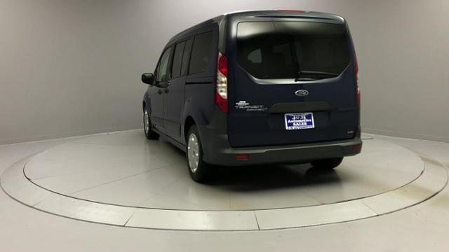 Used Ford Transit Connect 4dr Wgn LWB XL w/Rear Liftgate 2016 | J&M Automotive Sls&Svc LLC. Naugatuck, Connecticut Used Ford Transit Connect 4dr Wgn LWB XL w/Rear Liftgate 2016 | J&M Automotive Sls&Svc LLC. Naugatuck, Connecticut