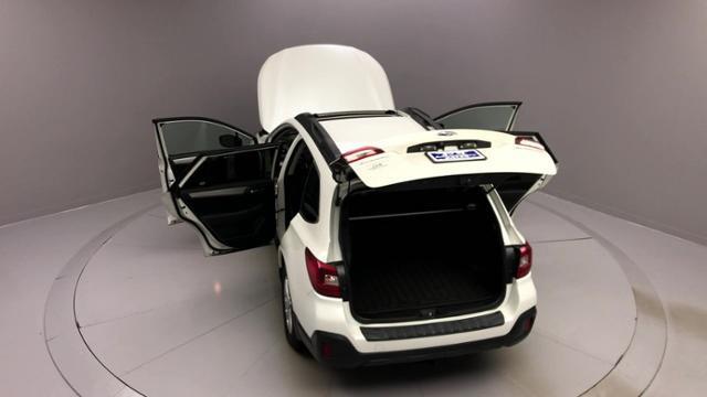Used Subaru Outback 2.5i Premium 2019 | J&M Automotive Sls&Svc LLC. Naugatuck, Connecticut Used Subaru Outback 2.5i Premium 2019 | J&M Automotive Sls&Svc LLC. Naugatuck, Connecticut