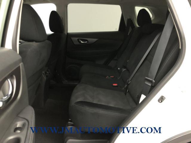 Used Nissan Rogue AWD 4dr SV 2016 | J&M Automotive Sls&Svc LLC. Naugatuck, Connecticut Used Nissan Rogue AWD 4dr SV 2016 | J&M Automotive Sls&Svc LLC. Naugatuck, Connecticut