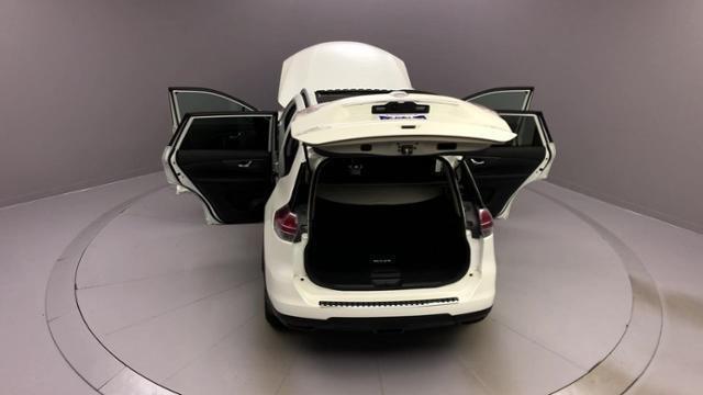 Used Nissan Rogue AWD 4dr SV 2016 | J&M Automotive Sls&Svc LLC. Naugatuck, Connecticut Used Nissan Rogue AWD 4dr SV 2016 | J&M Automotive Sls&Svc LLC. Naugatuck, Connecticut