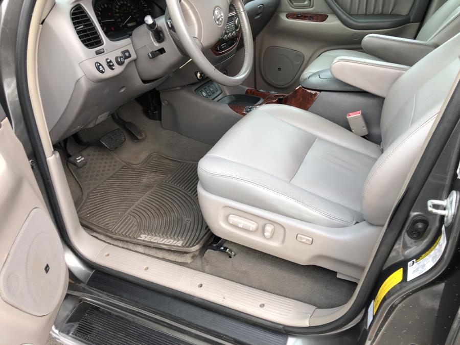 2006 Toyota Sequoia 4dr Limited 4WD, available for sale in Waterbury, Connecticut | National Auto Brokers, Inc.. Waterbury, Connecticut 2006 Toyota Sequoia 4dr Limited 4WD, available for sale in Waterbury, Connecticut | National Auto Brokers, Inc.. Waterbury, Connecticut