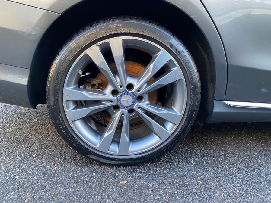 Used Mercedes-Benz C-Class C 300 4MATIC Sedan with Sport Pkg 2017 | Sunrise Autoland. Jamaica, New York Used Mercedes-Benz C-Class C 300 4MATIC Sedan with Sport Pkg 2017 | Sunrise Autoland. Jamaica, New York