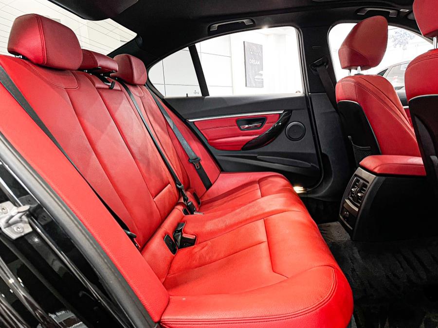 Used BMW 3 Series 330i xDrive Sedan 2018 | Luxury Motor Club. Franklin Square, New York Used BMW 3 Series 330i xDrive Sedan 2018 | Luxury Motor Club. Franklin Square, New York