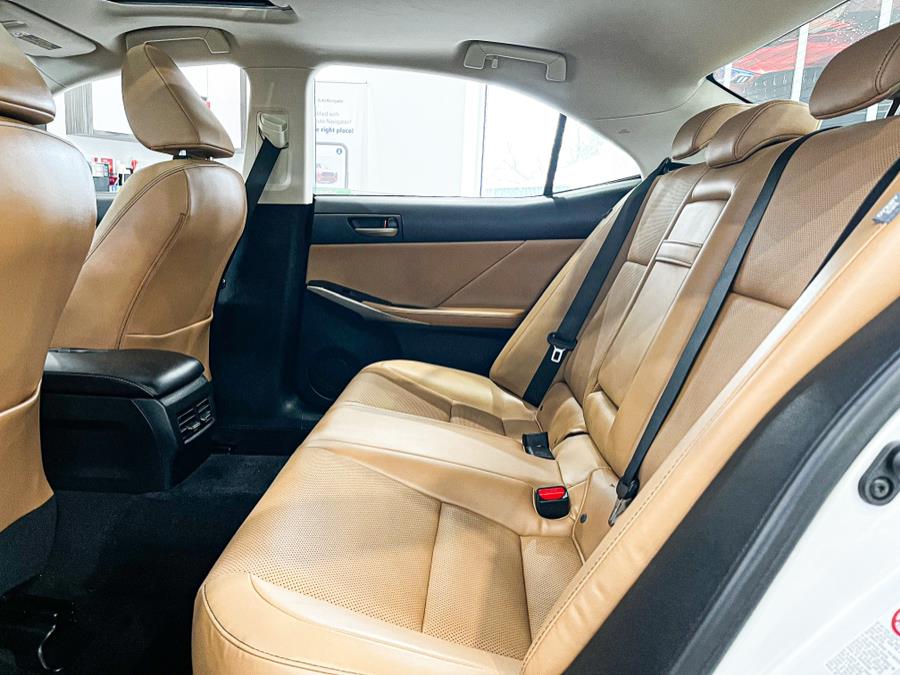 Used Lexus IS IS 300 AWD 2018 | Luxury Motor Club. Franklin Square, New York Used Lexus IS IS 300 AWD 2018 | Luxury Motor Club. Franklin Square, New York