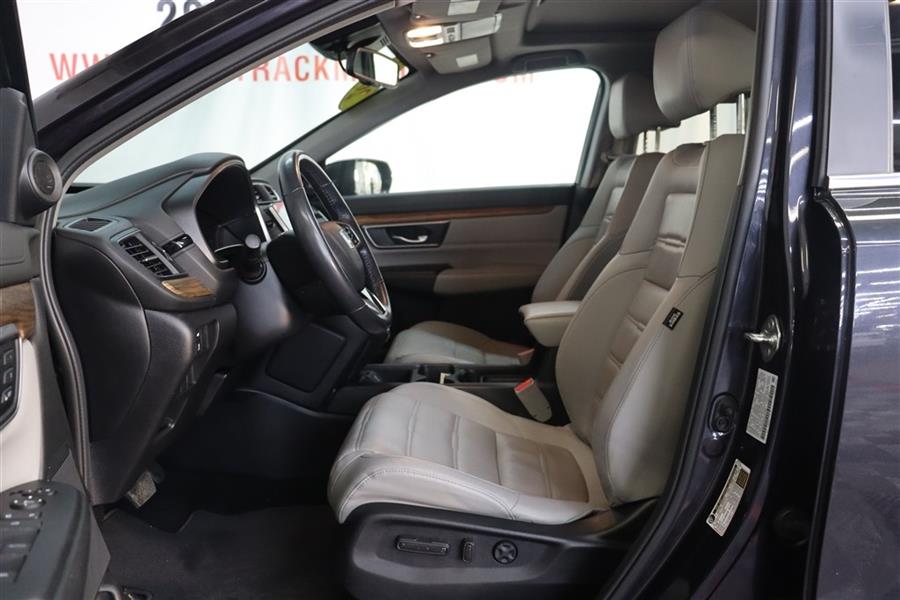 2019 Honda Cr-v EXL, available for sale in Paterson, New Jersey | Fast Track Motors. Paterson, New Jersey 2019 Honda Cr-v EXL, available for sale in Paterson, New Jersey | Fast Track Motors. Paterson, New Jersey