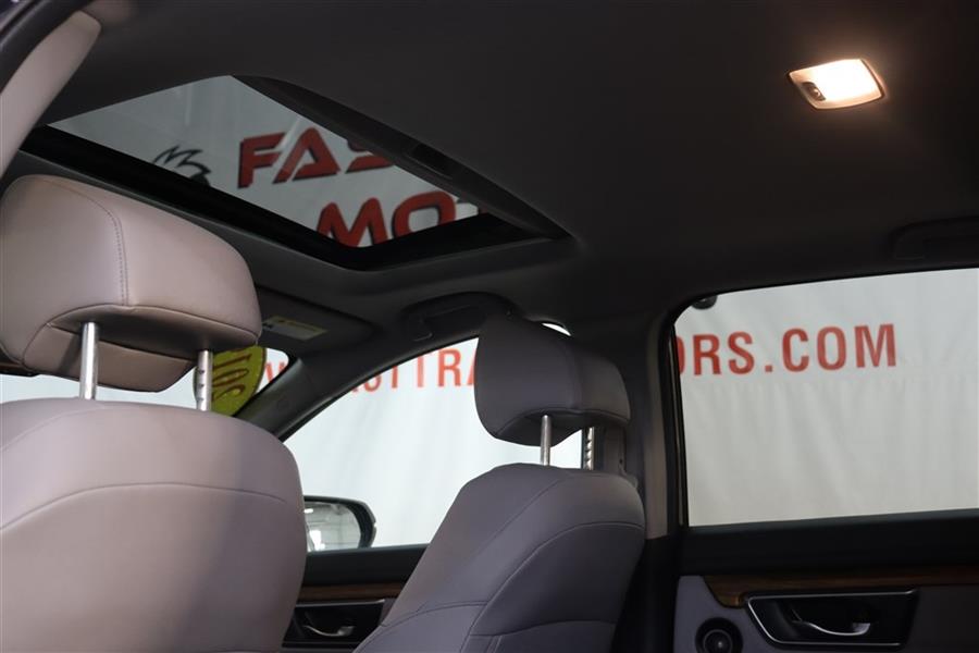 2019 Honda Cr-v EXL, available for sale in Paterson, New Jersey | Fast Track Motors. Paterson, New Jersey 2019 Honda Cr-v EXL, available for sale in Paterson, New Jersey | Fast Track Motors. Paterson, New Jersey