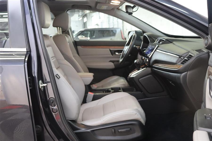 2019 Honda Cr-v EXL, available for sale in Paterson, New Jersey | Fast Track Motors. Paterson, New Jersey 2019 Honda Cr-v EXL, available for sale in Paterson, New Jersey | Fast Track Motors. Paterson, New Jersey
