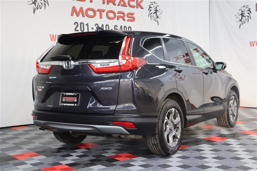 2019 Honda Cr-v EXL, available for sale in Paterson, New Jersey | Fast Track Motors. Paterson, New Jersey 2019 Honda Cr-v EXL, available for sale in Paterson, New Jersey | Fast Track Motors. Paterson, New Jersey