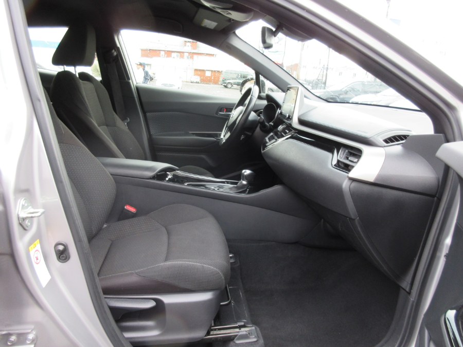 2019 Toyota C-HR XLE FWD (Natl), available for sale in Linden, New Jersey | Route 27 Auto Mall. Linden, New Jersey 2019 Toyota C-HR XLE FWD (Natl), available for sale in Linden, New Jersey | Route 27 Auto Mall. Linden, New Jersey