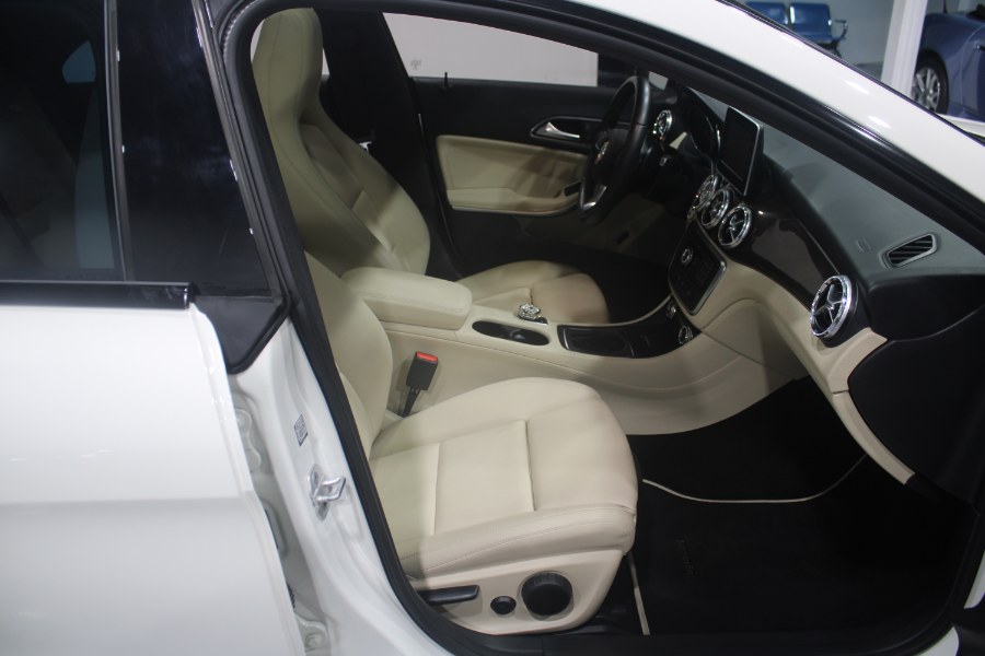 Used Mercedes-Benz CLA 4dr Sdn CLA 250 4MATIC 2016 | Auto Gallery. Lodi, New Jersey Used Mercedes-Benz CLA 4dr Sdn CLA 250 4MATIC 2016 | Auto Gallery. Lodi, New Jersey