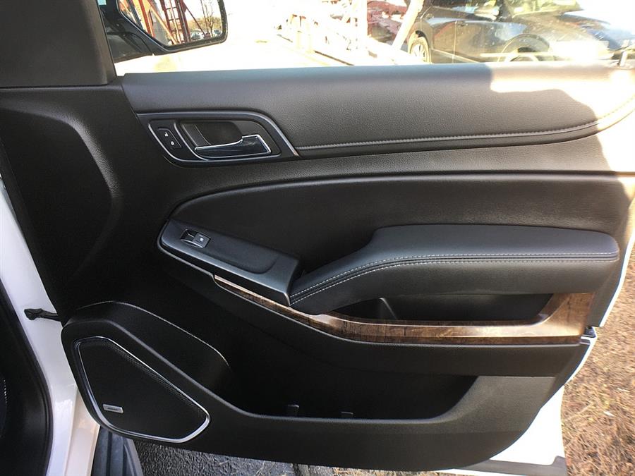 Used Chevrolet Tahoe 4WD 4dr LT 2019 | Smart Buy Auto Sales, LLC. Wallingford, Connecticut Used Chevrolet Tahoe 4WD 4dr LT 2019 | Smart Buy Auto Sales, LLC. Wallingford, Connecticut