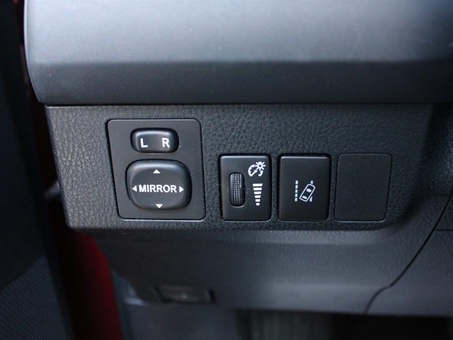 Used Toyota Rav4 LE 2018 | Auto Expo Ent Inc.. Great Neck, New York Used Toyota Rav4 LE 2018 | Auto Expo Ent Inc.. Great Neck, New York