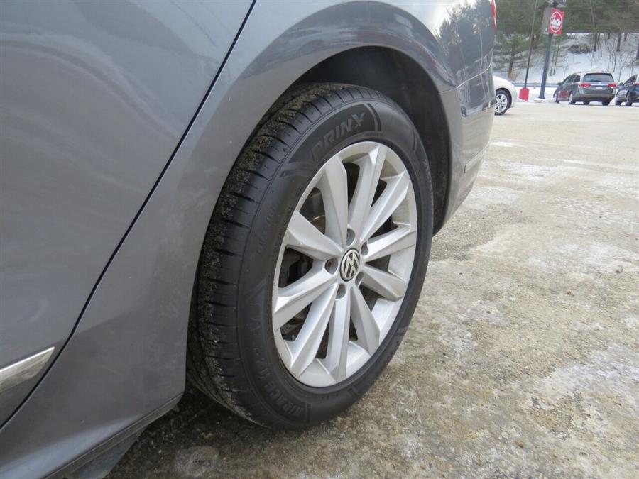 Used Volkswagen Passat SEL PZEV 4dr Sedan 6A 2013 | Lake City Exports Inc. Auburn, Maine Used Volkswagen Passat SEL PZEV 4dr Sedan 6A 2013 | Lake City Exports Inc. Auburn, Maine