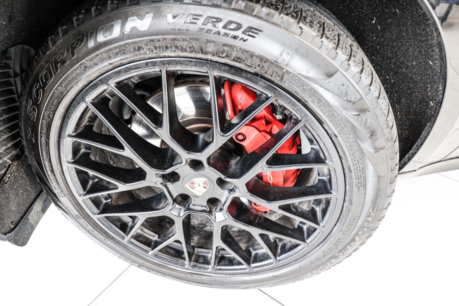 2018 Porsche Macan GTS AWD, available for sale in ELMONT, New York | 26 Motors Long Island. ELMONT, New York 2018 Porsche Macan GTS AWD, available for sale in ELMONT, New York | 26 Motors Long Island. ELMONT, New York