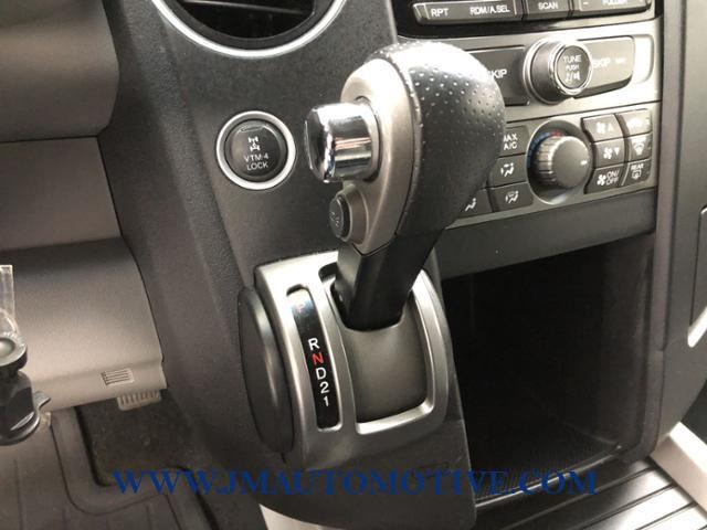 2012 Honda Pilot 4WD 4dr LX, available for sale in Naugatuck, Connecticut | J&M Automotive Sls&Svc LLC. Naugatuck, Connecticut 2012 Honda Pilot 4WD 4dr LX, available for sale in Naugatuck, Connecticut | J&M Automotive Sls&Svc LLC. Naugatuck, Connecticut