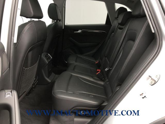 2013 Audi Q5 quattro 4dr 2.0T Premium Plus, available for sale in Naugatuck, Connecticut | J&M Automotive Sls&Svc LLC. Naugatuck, Connecticut 2013 Audi Q5 quattro 4dr 2.0T Premium Plus, available for sale in Naugatuck, Connecticut | J&M Automotive Sls&Svc LLC. Naugatuck, Connecticut