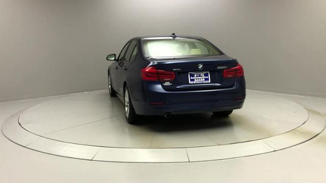 Used BMW 3 Series 320i xDrive Sedan 2018 | J&M Automotive Sls&Svc LLC. Naugatuck, Connecticut Used BMW 3 Series 320i xDrive Sedan 2018 | J&M Automotive Sls&Svc LLC. Naugatuck, Connecticut