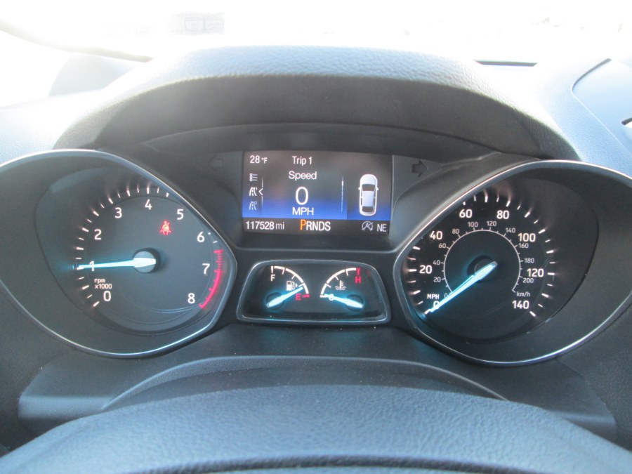 2019 Ford Escape SE 4WD, available for sale in Levittown, Pennsylvania | Levittown Auto. Levittown, Pennsylvania 2019 Ford Escape SE 4WD, available for sale in Levittown, Pennsylvania | Levittown Auto. Levittown, Pennsylvania