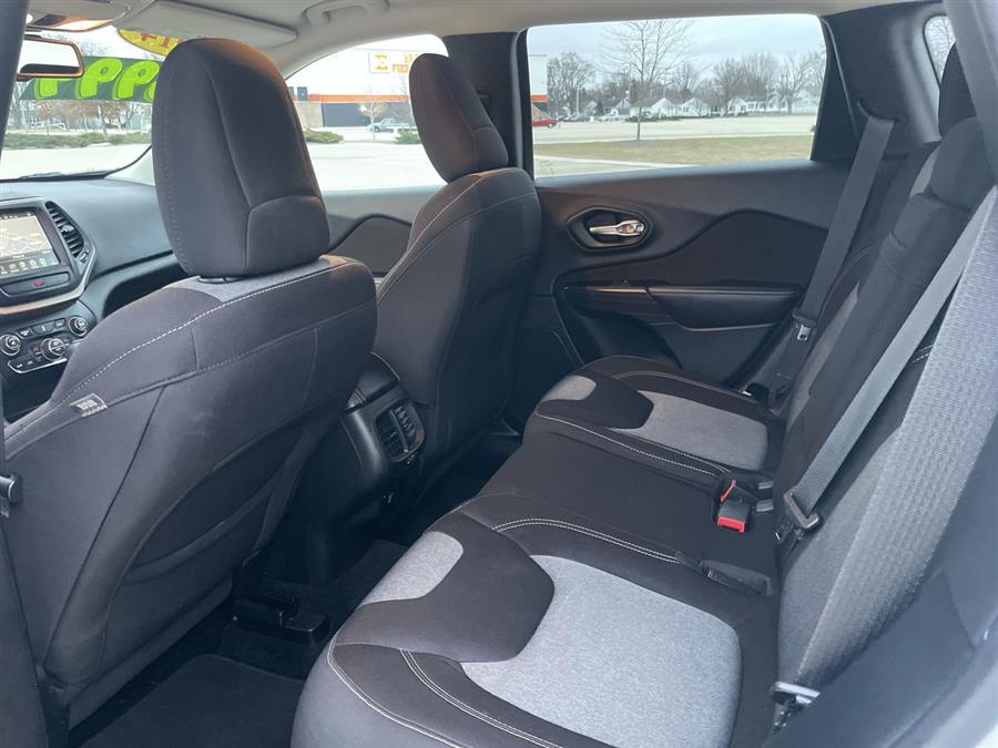 2014 Jeep Cherokee 4WD 4dr Latitude, available for sale in Elida, Ohio | Josh's All Under Ten LLC. Elida, Ohio 2014 Jeep Cherokee 4WD 4dr Latitude, available for sale in Elida, Ohio | Josh's All Under Ten LLC. Elida, Ohio