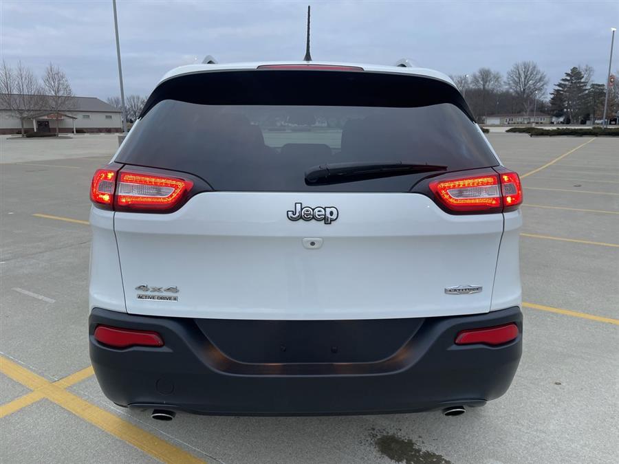 2014 Jeep Cherokee 4WD 4dr Latitude, available for sale in Elida, Ohio | Josh's All Under Ten LLC. Elida, Ohio 2014 Jeep Cherokee 4WD 4dr Latitude, available for sale in Elida, Ohio | Josh's All Under Ten LLC. Elida, Ohio
