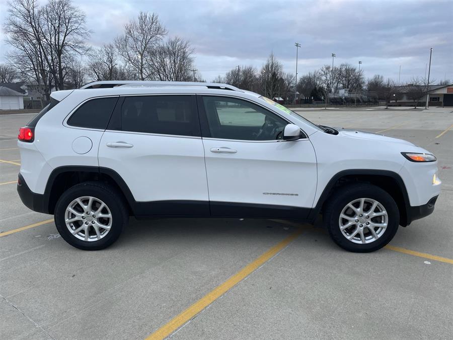 2014 Jeep Cherokee 4WD 4dr Latitude, available for sale in Elida, Ohio | Josh's All Under Ten LLC. Elida, Ohio 2014 Jeep Cherokee 4WD 4dr Latitude, available for sale in Elida, Ohio | Josh's All Under Ten LLC. Elida, Ohio