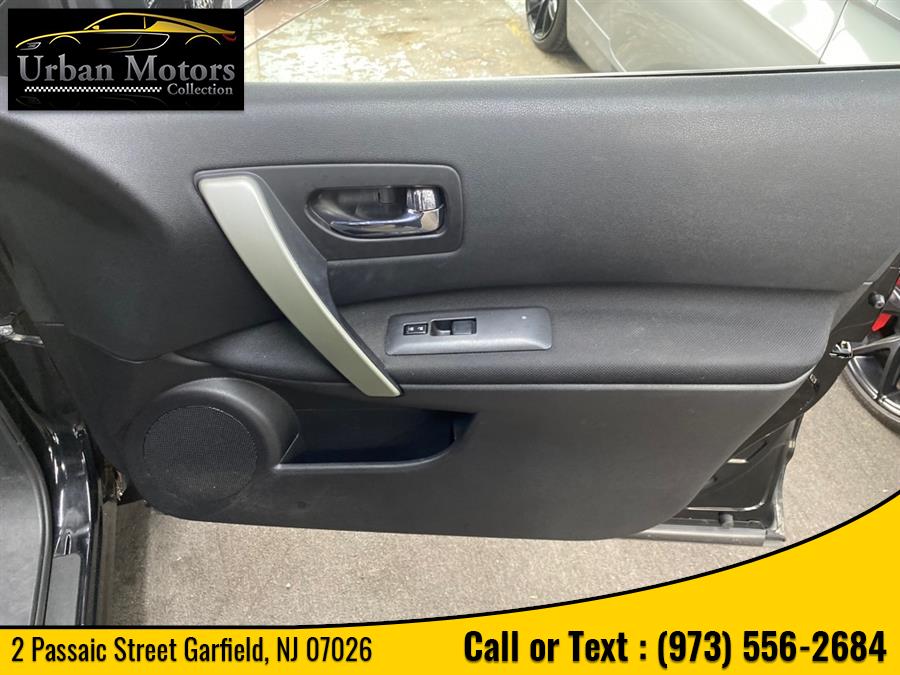 Used Nissan Rogue SV 2011 | Urban Motors Collection. Garfield, New Jersey Used Nissan Rogue SV 2011 | Urban Motors Collection. Garfield, New Jersey