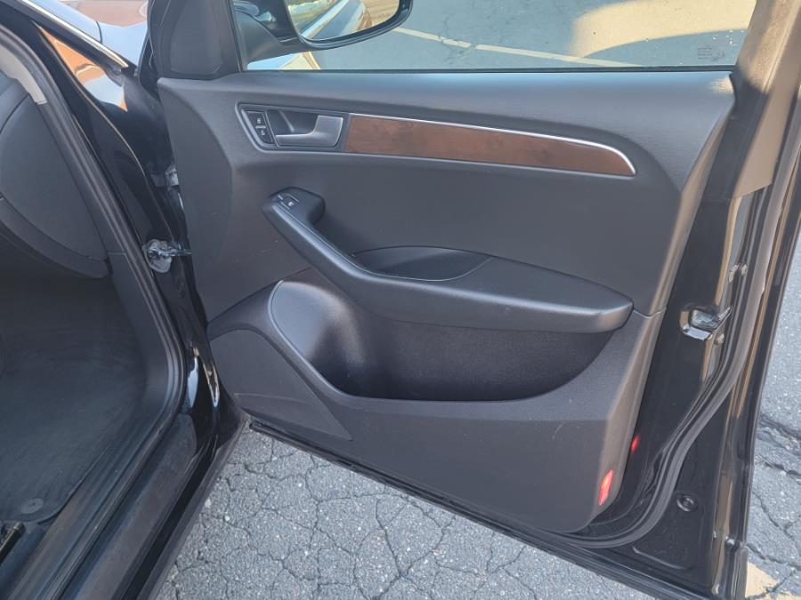 2010 Audi Q5 quattro 4dr Premium, available for sale in New Britain, Connecticut | Supreme Automotive. New Britain, Connecticut 2010 Audi Q5 quattro 4dr Premium, available for sale in New Britain, Connecticut | Supreme Automotive. New Britain, Connecticut
