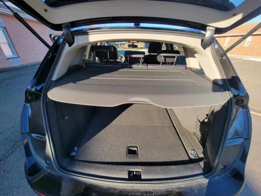 2010 Audi Q5 quattro 4dr Premium, available for sale in New Britain, Connecticut | Supreme Automotive. New Britain, Connecticut 2010 Audi Q5 quattro 4dr Premium, available for sale in New Britain, Connecticut | Supreme Automotive. New Britain, Connecticut